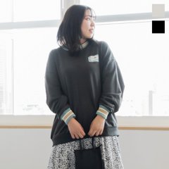 ラインリブ使い裏毛プルオーバー3