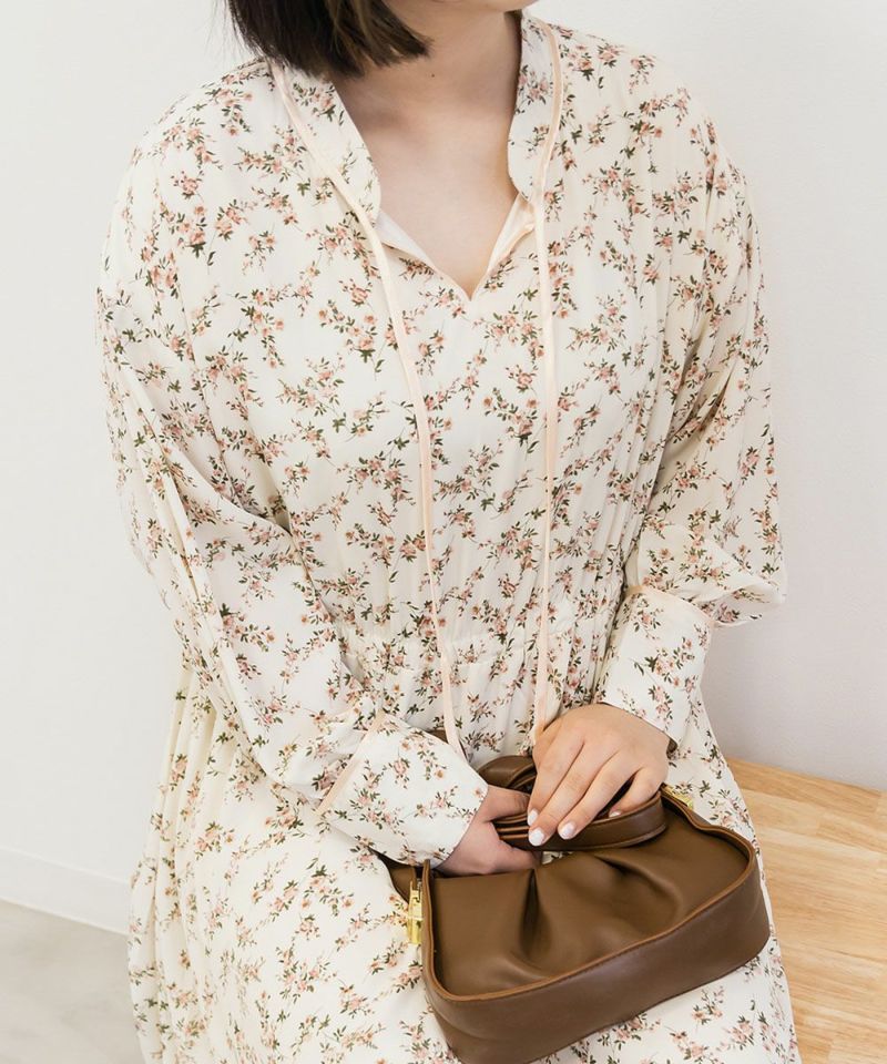 Cletteオリジナル 花柄ボウタイワンピース 大きいサイズ レディース専門店 Clette クレット 公式 Cletteオリジナル 花柄ボウタイワンピース 大きいサイズ レディース専門店 Clette クレット 公式