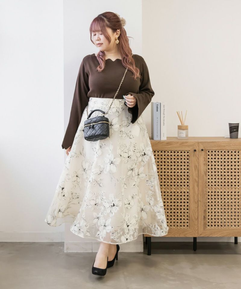 新品タグ付き　CFCL  今期　ポッタリーショートベルスリーブフレアトップ POTTERY REEF SHORT BELL SLEEVE FLARE DRESS